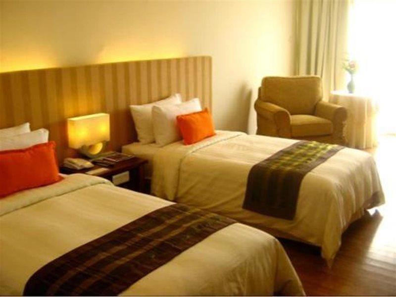 Damai Puri Resort & Spa Kuching Dış mekan fotoğraf Deluxe Room