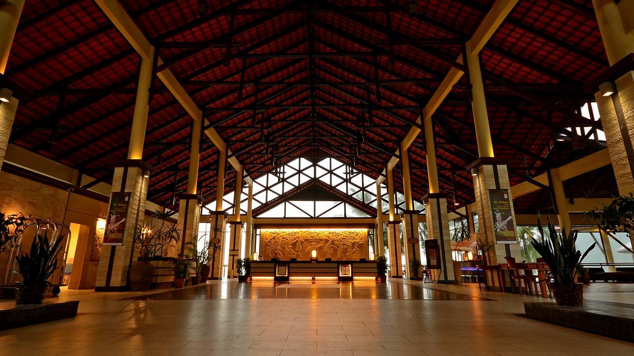 Damai Puri Resort & Spa Kuching Dış mekan fotoğraf Lobby