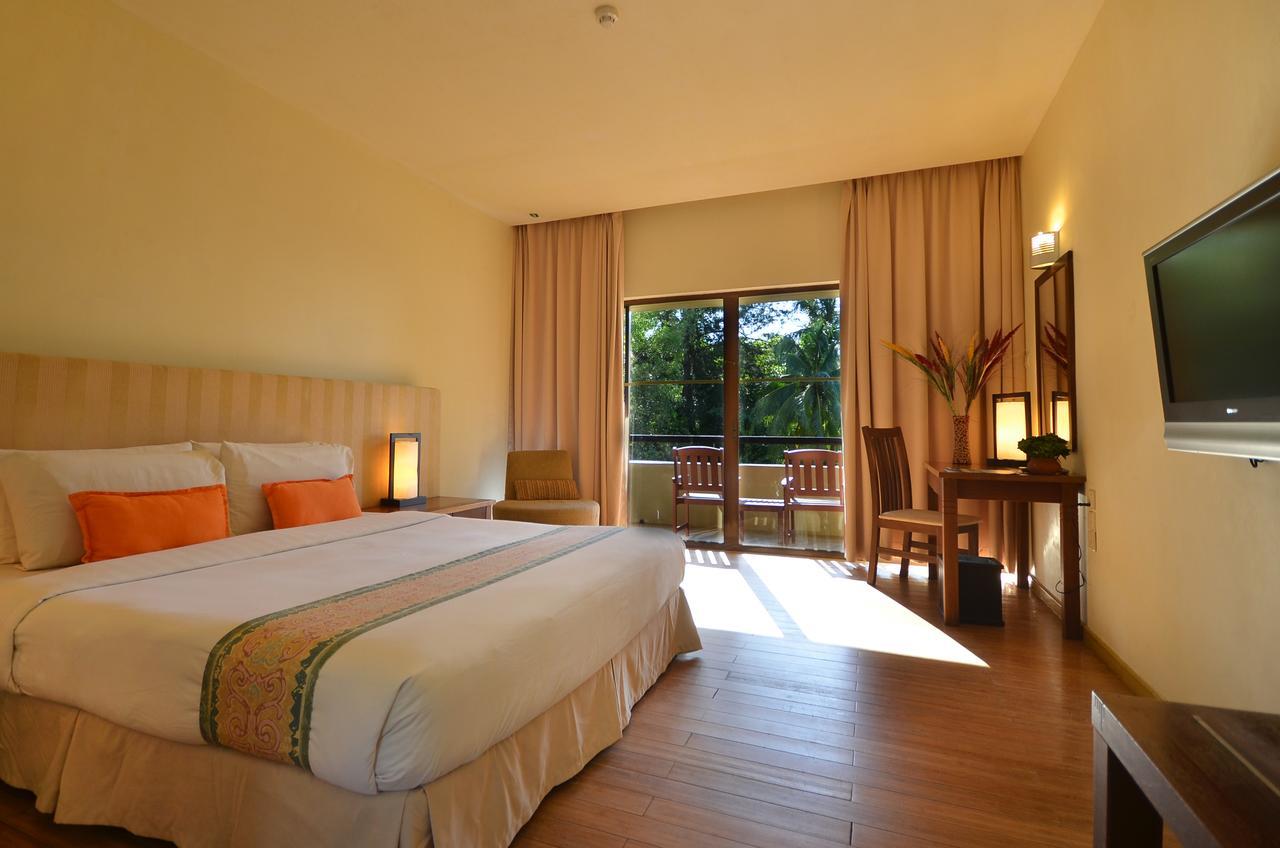 Damai Puri Resort & Spa Kuching Dış mekan fotoğraf Deluxe Room